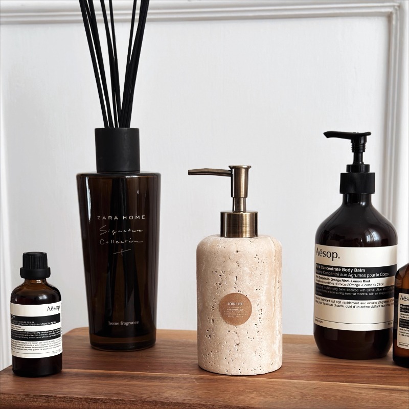 Natural Stone Lotion Dispenser - Luxury Natural Skincare avis et prix